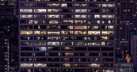 The Efficient Wage and Its Challenges