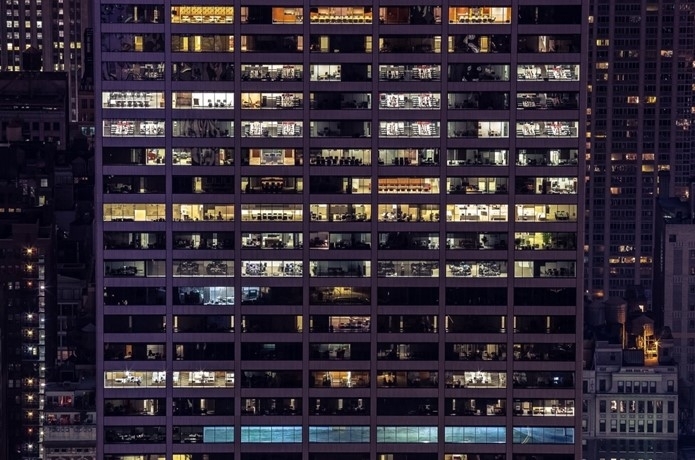 The Efficient Wage and Its Challenges