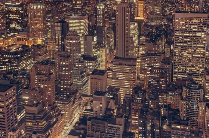 The Evolving Identity of the Firm. Cognitive Peculiarities and Idiosyncratic Perceptions